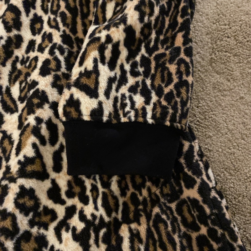 Nick & Nora Leopard Zip Up  Adult Medium‎ One Piece Fleece Cat Footie Pajamas - Picture 7 of 12